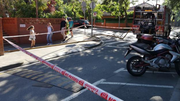 Un foc a la riera de Can Vernet crema 800 metres quadrats de matolls