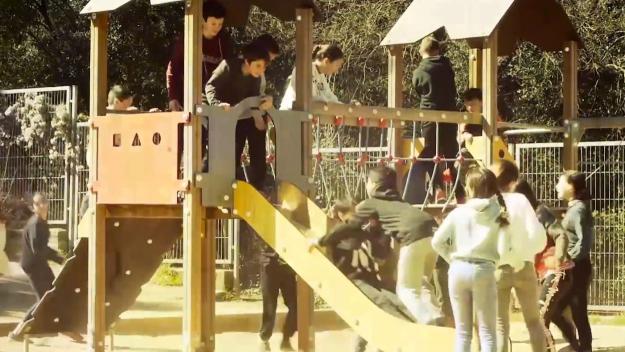 L'Assemblea d'Infants de la Floresta reivindica la identitat del districte amb un videoclip
