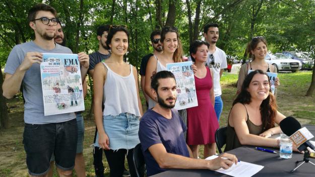 La Festa Major Alternativa i la Cúpula de Tro 'es queden' a la Rambla del Celler