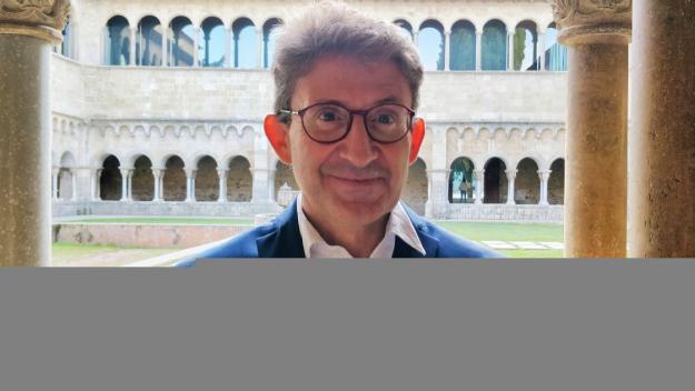[Entrevista] Dr. Malvehy: 'Si acumulem cremades, podem acabar patint un càncer de pell'