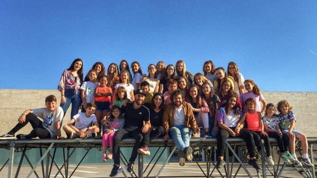 Arnau Griso uneix Uganda i Sant Cugat amb el seu nou tema 'Quiero, quiero y quiero'