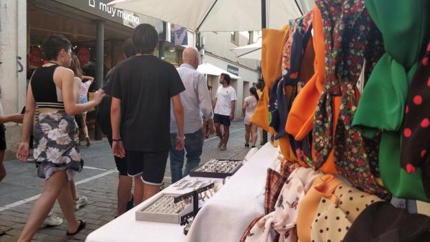 Sant Cugat, una de les ciutats escollides per promoure el català als comerços