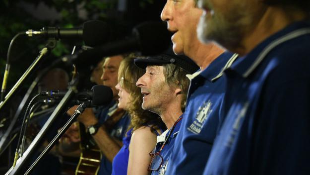 Punt final a la Festa Major de la Floresta avui amb la festa de l'escuma, sardanes i havaneres
