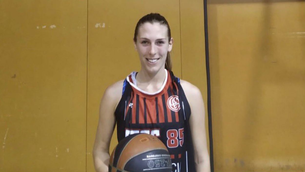 La UESC femenina inicia una nova etapa amb una plantilla molt renovada