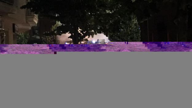 Cremen quatre contenidors en una nit