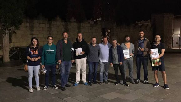 Demòcrates lamenta que la Policia Local identifiqui persones per penjar cartells de l'1-O