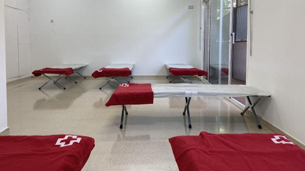 Dignificar l'arribada, objectiu del dispositiu d'atenció immediata per a menors que emigren sols