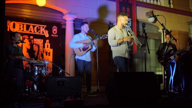 El Latin Soul tanca el St.Q Black 2019 amb ritmes cubans al Casino de la Floresta