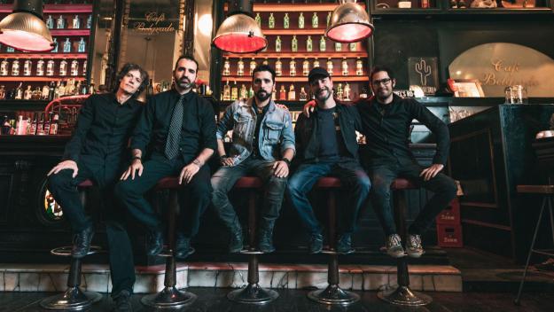 Excellence ofereix aquest dissabte temes propis i versions del rock més clàssic al Belgrado