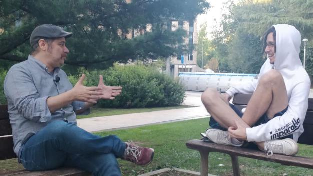 Què és la poesia? Jordi Lara i Lildami reflexionen sobre com transmetre el vers escrit