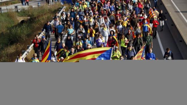 Crida del CDR i la Mesa per la República a unir-se a la vaga d'aquest divendres