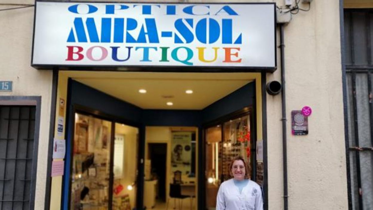 L'Òptica Mira-sol, al carrer de l'Endavallada, es trasllada a un local 'més gran i nou'