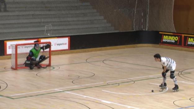El Patí Hoquei goleja el Burguillos amb una brillant direcció de Pau Gilabert