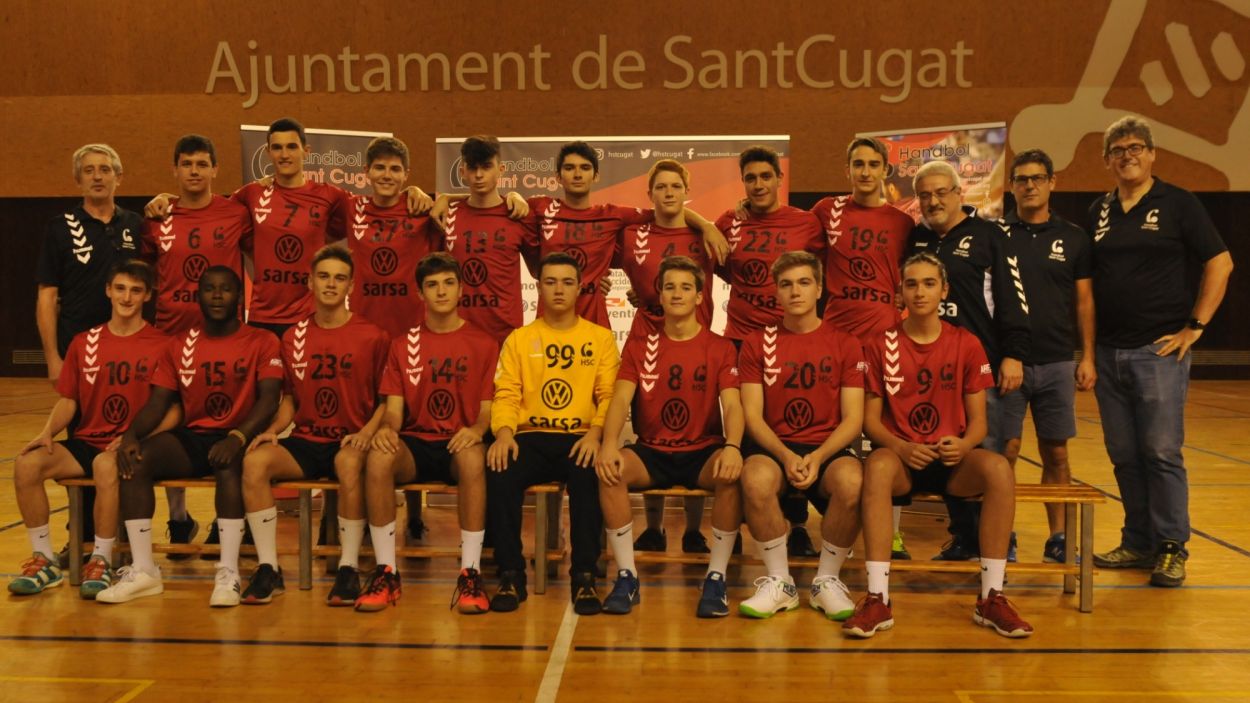 El juvenil de l'Handbol Sant Cugat es juga el lideratge de grup de Primera Catalana