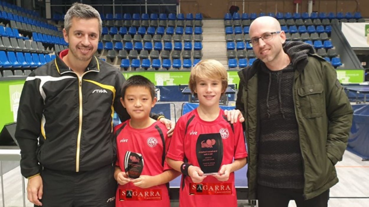 La UESC de tennis taula classifica 8 palistes entre els millors 60 a nivell estatal