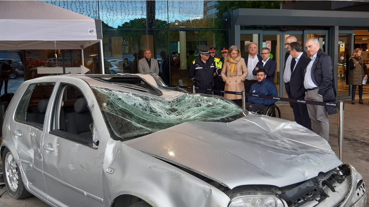 #PuedoEsperar, la campanya per conscienciar en l'ús del mòbil al volant, als Yelmo de Sant Cugat