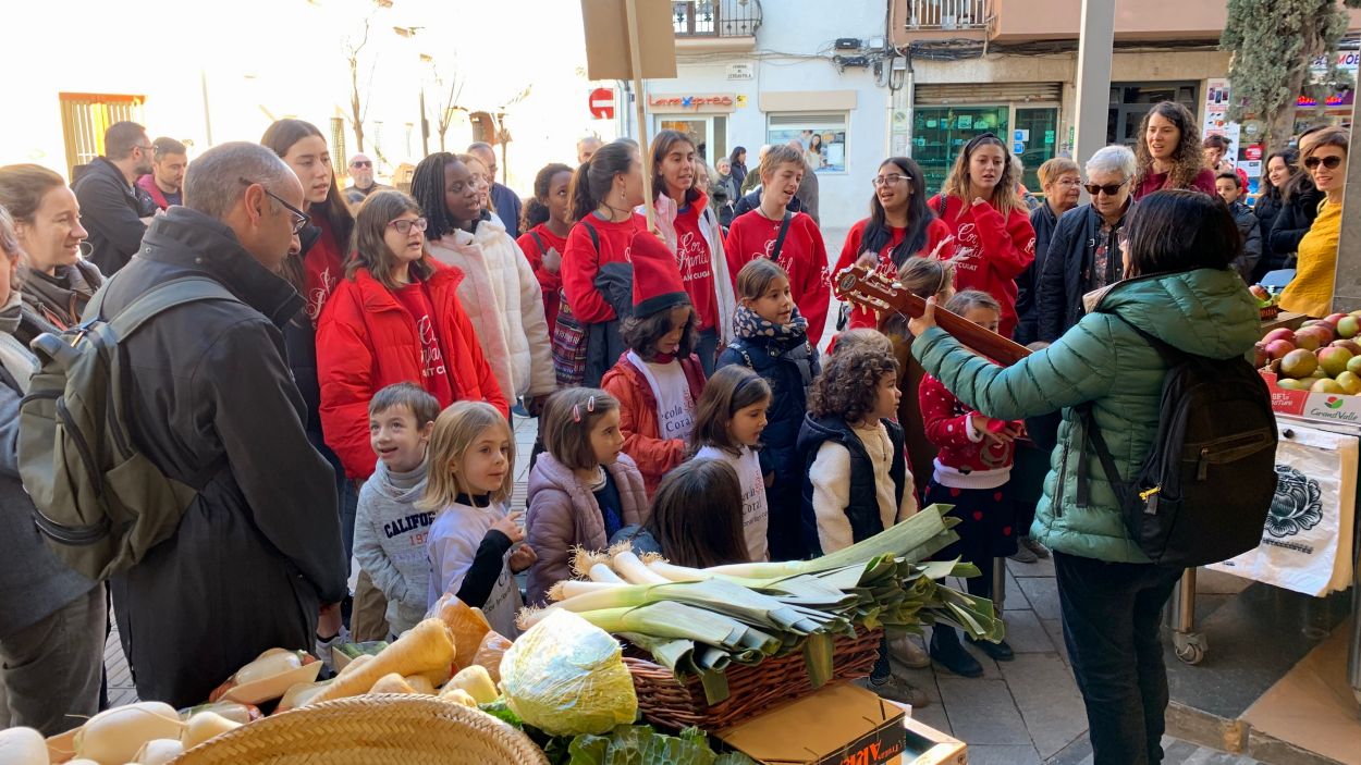 L'Aula de So felicita les festes nadalenques amb la tradicional 'Nadales al carrer'