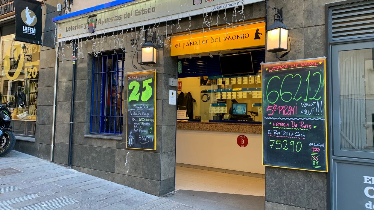 Una sèrie del cinquè premi de la Loteria de Nadal cau a Sant Cugat