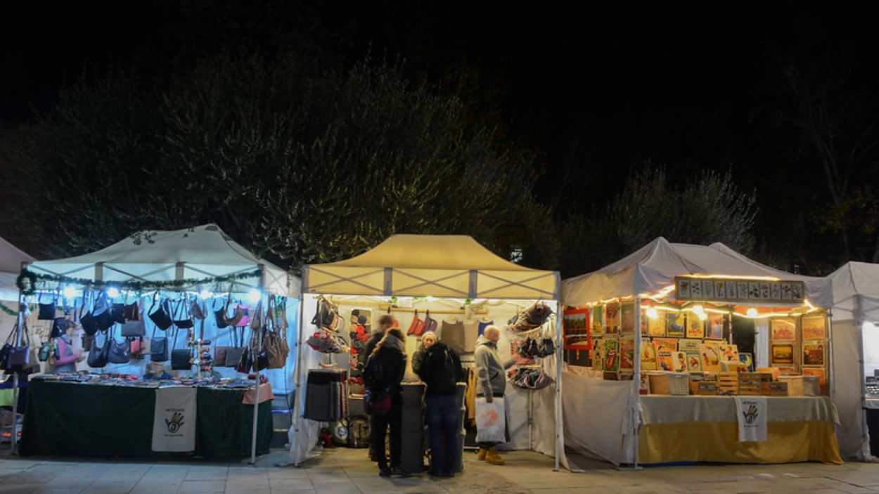La Fira de Reis s'instal·la a Sant Cugat plena de productes artesans