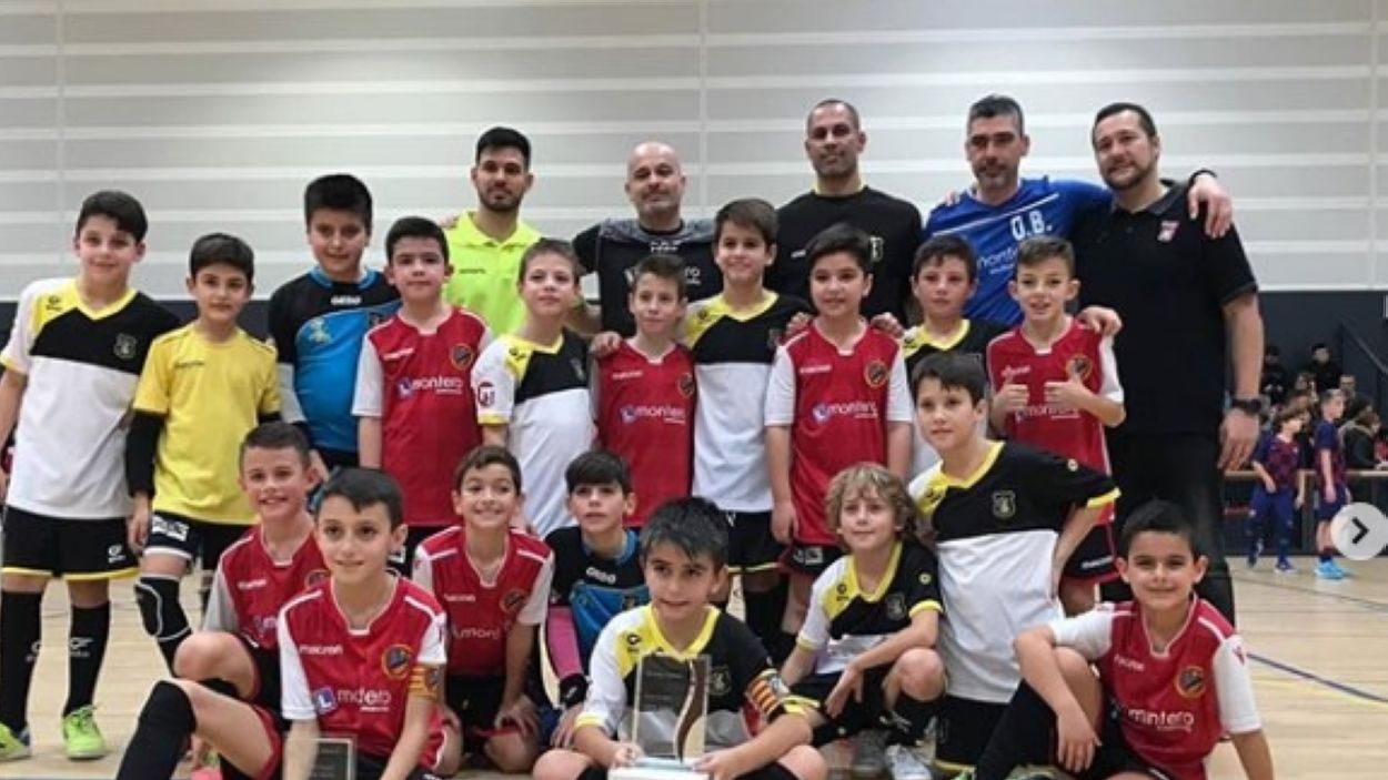 El Torneig del Futbol Sala Sant Cugat recapta prop de 2.000 euros per a l'ONG Open Arms