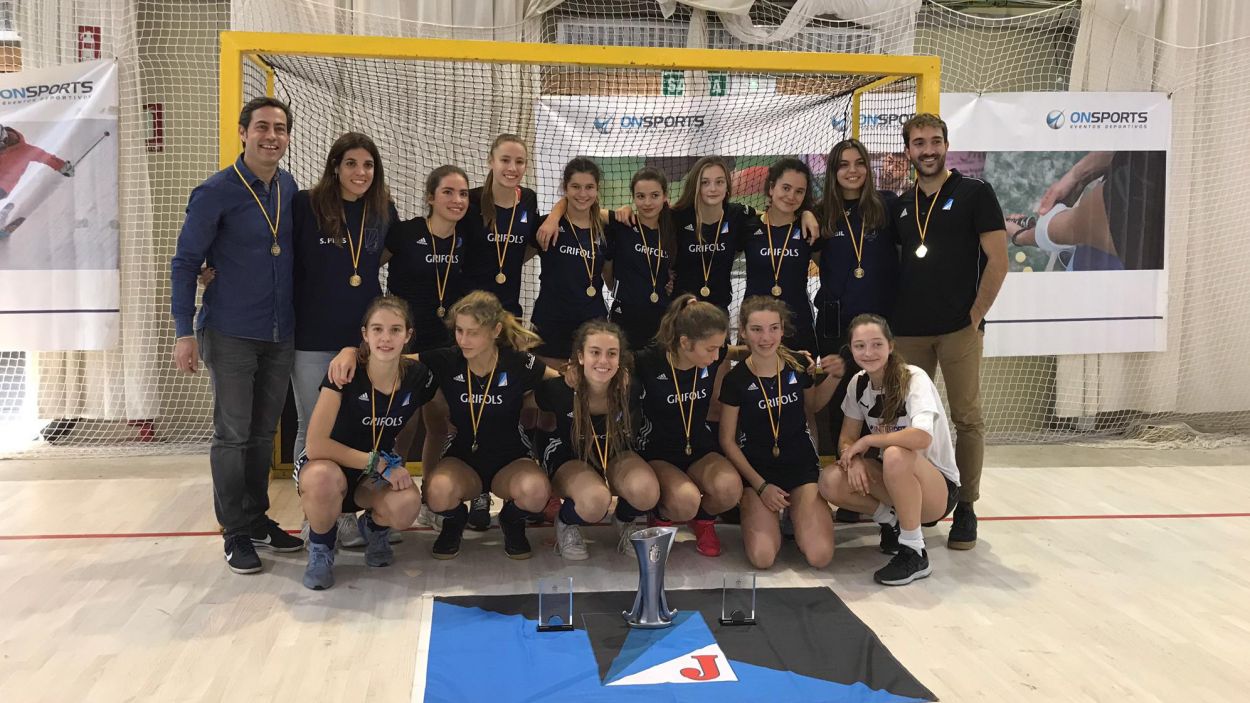 El cadet femení del Junior, campió d'Espanya d'hoquei sala