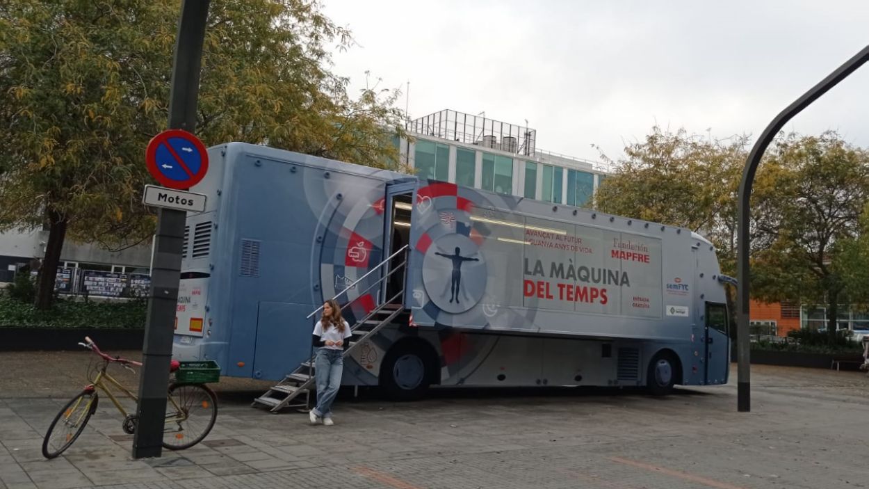 241105-maquinadeltemps-a-cugatmedia.jfif.jpg