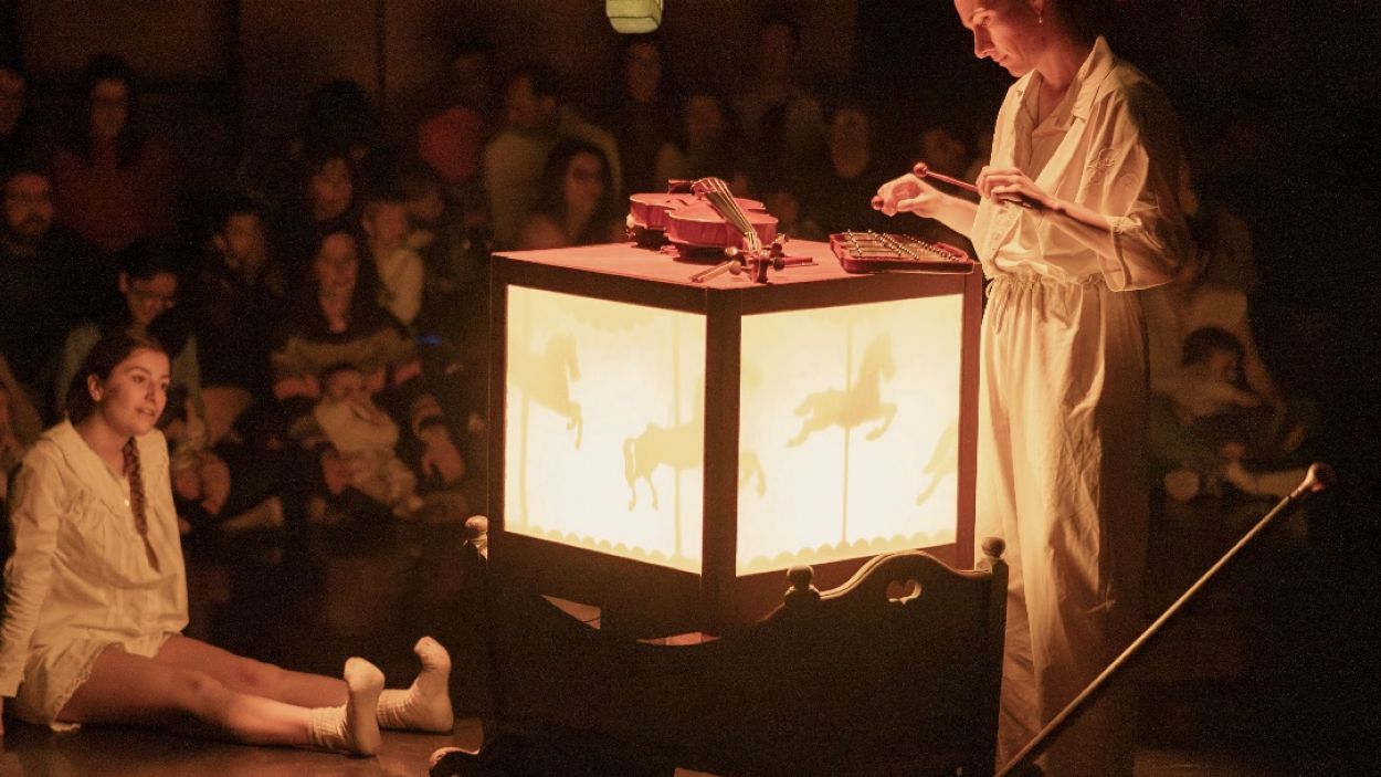 El Festival elPetit arriba a Sant Cugat amb 'Madame Lumière', un espectacle per a infants de 0 a 3 anys