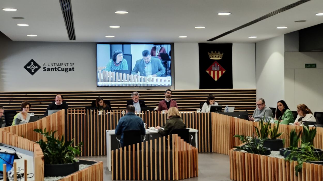 Escolta aquí el torn de precs i preguntes del ple de novembre