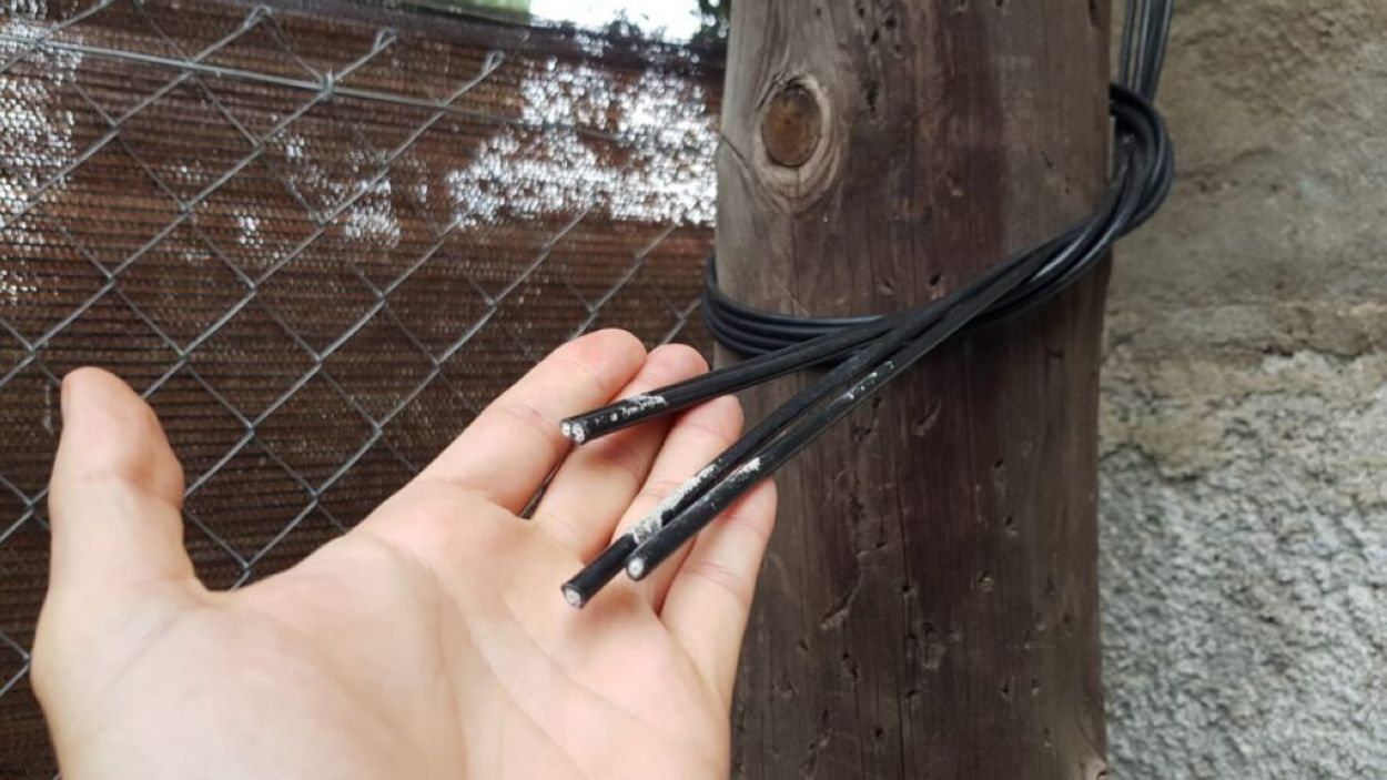 Internet i el fix tornen a Mas Fortuny després de dues setmanes de desconnexió