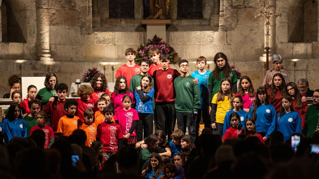 'Nadal a casa', una porta d'entrada solidària a les festes nadalenques