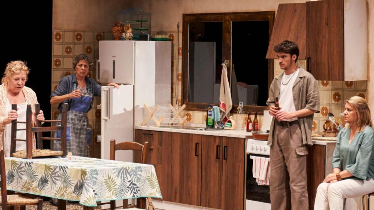 'Amnèsia', una comèdia negra sobre la vellesa i el pes de les cures arriba aquest divendres al Teatre-Auditori