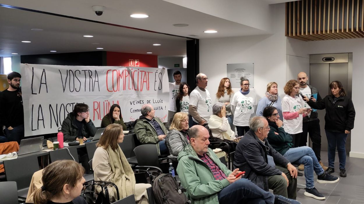 Audiència pública de desembre: la grua municipal, el cas del bloc de pisos amb aluminosi i Can Barata