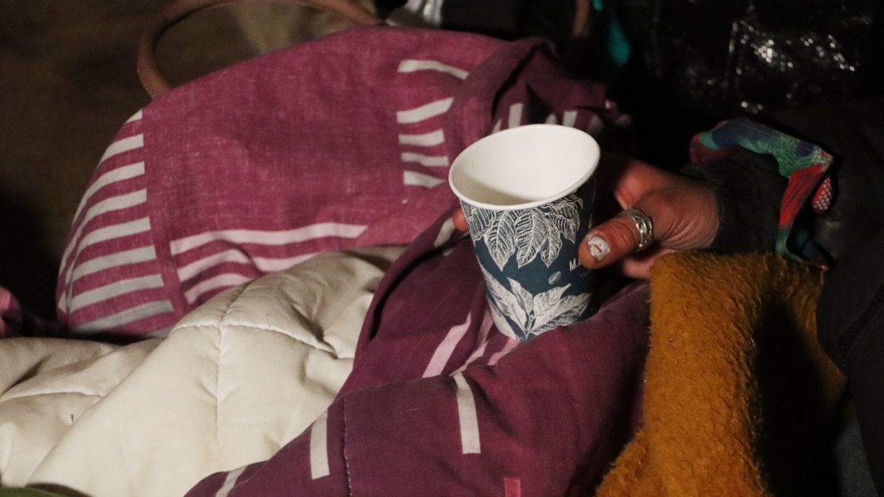 La Creu Roja atén una dotzena de persones sense sostre per l'onada de fred a Sant Cugat