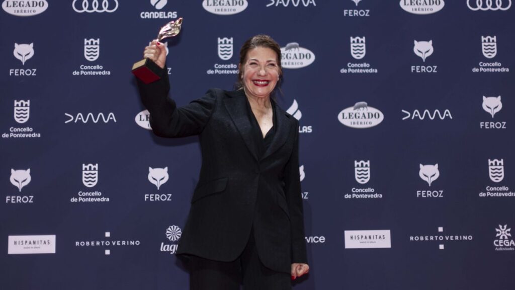 Alt: Emma Vilarasau, al jutge Carretero: 