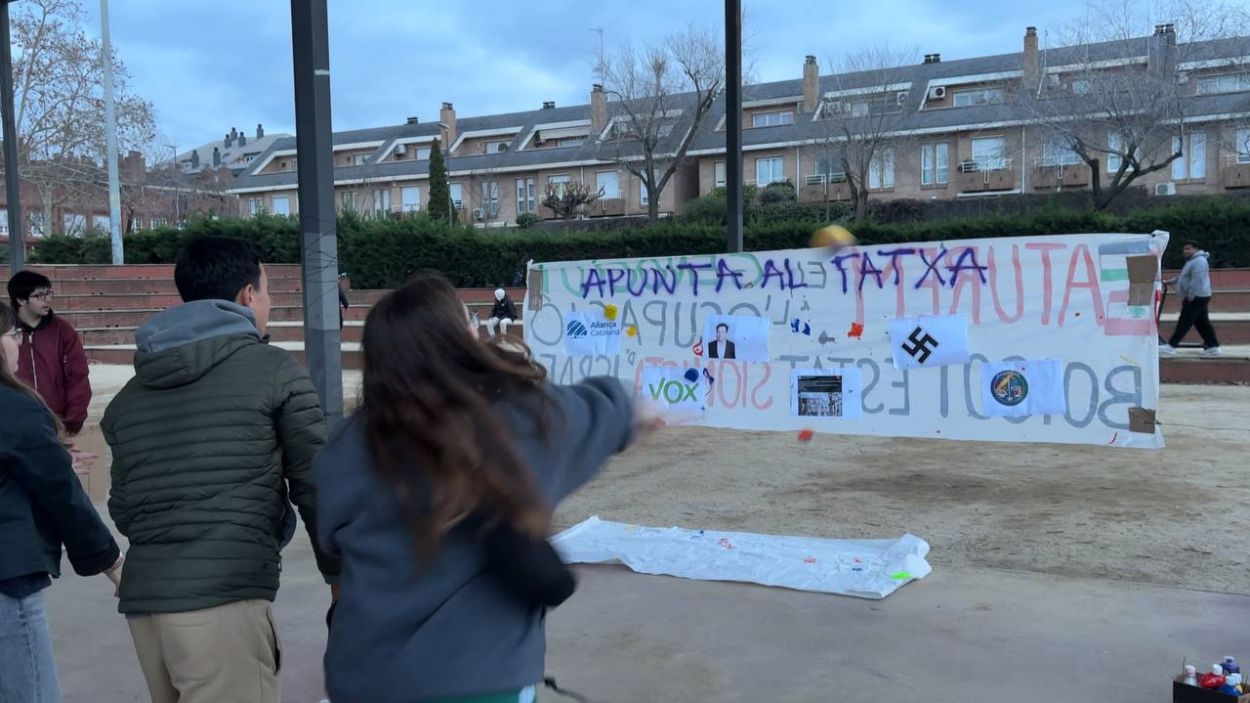 Arran celebra finalment la jornada 'Batallem Sant Cugat' sense canviar ni una coma