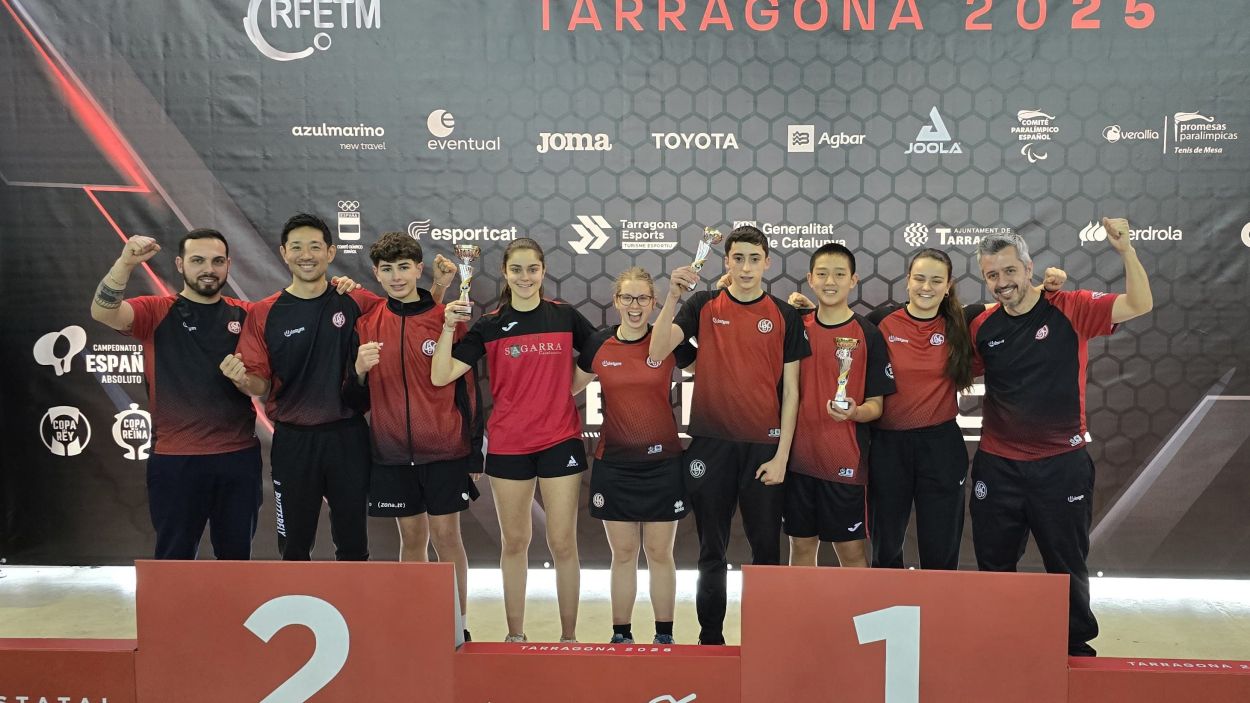 Tres medalles de plata pels palistes de la UESC de tennis taula al Torneig Estatal