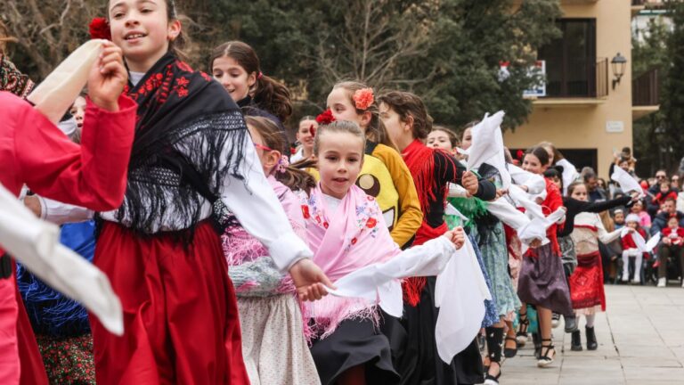 250302-gitanetes-carnaval-a-cugat-lali-puig.jpg