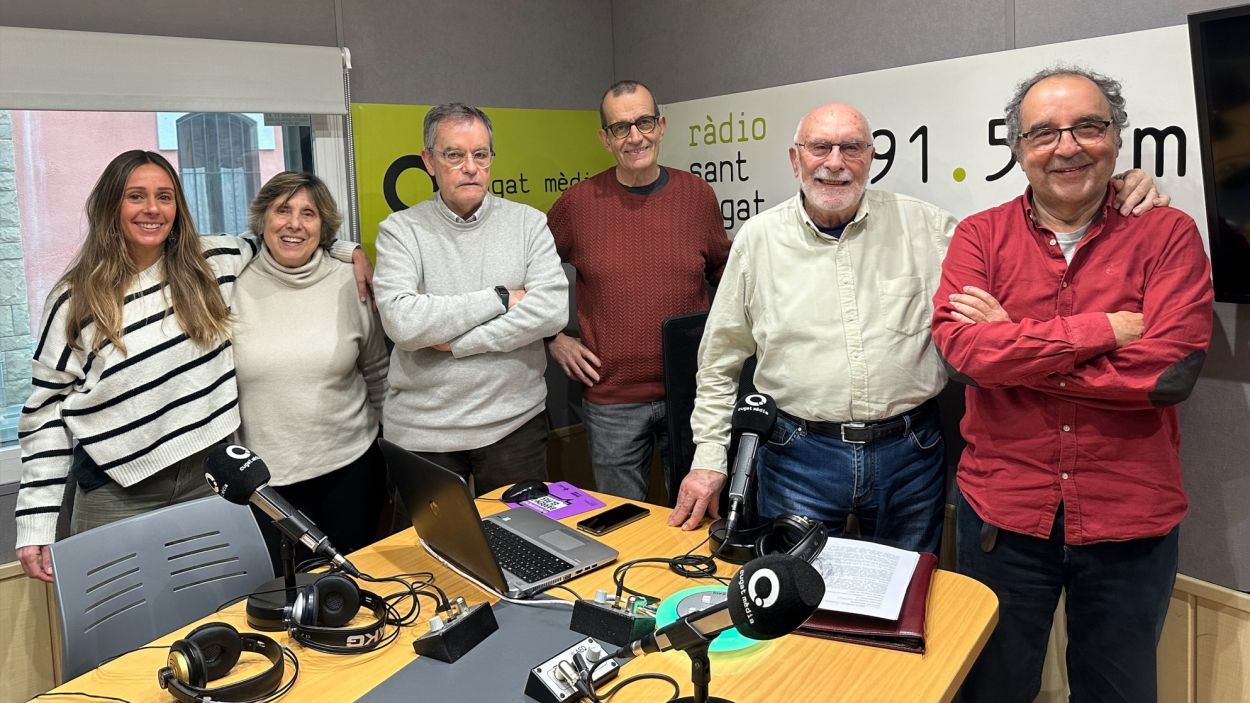 Piti Español i el seu llibre a l'Ateneu, al 'Molta comèdia'