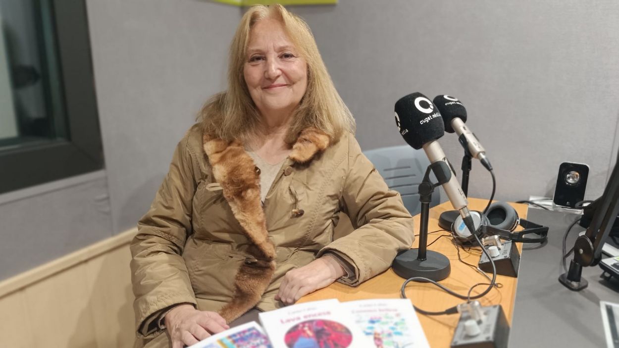 Carme Cabús publica tres nous llibres de poesia
