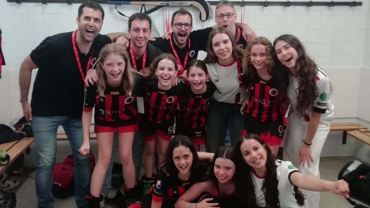 El sub 11 femení de l'Oxígen Patí Hoquei Club Sant Cugat, subcampió de Catalunya