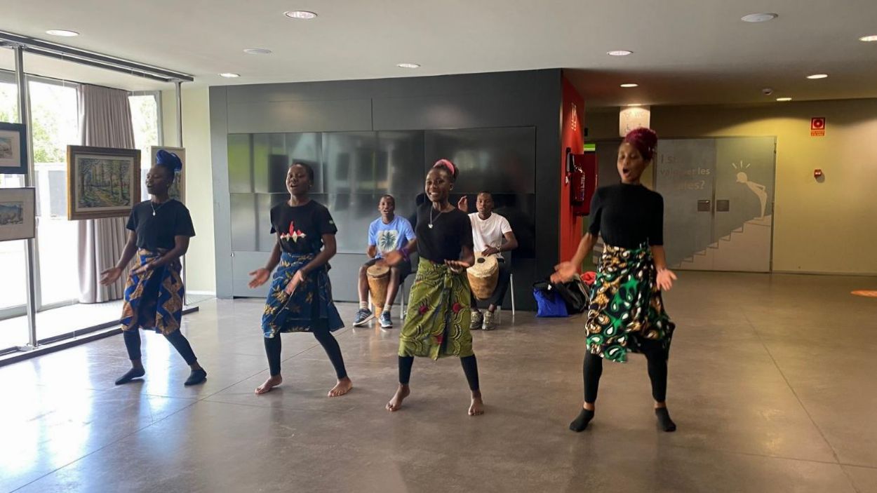 Sant Cugat i Malawi, units per la música i la dansa fa més de 20 anys