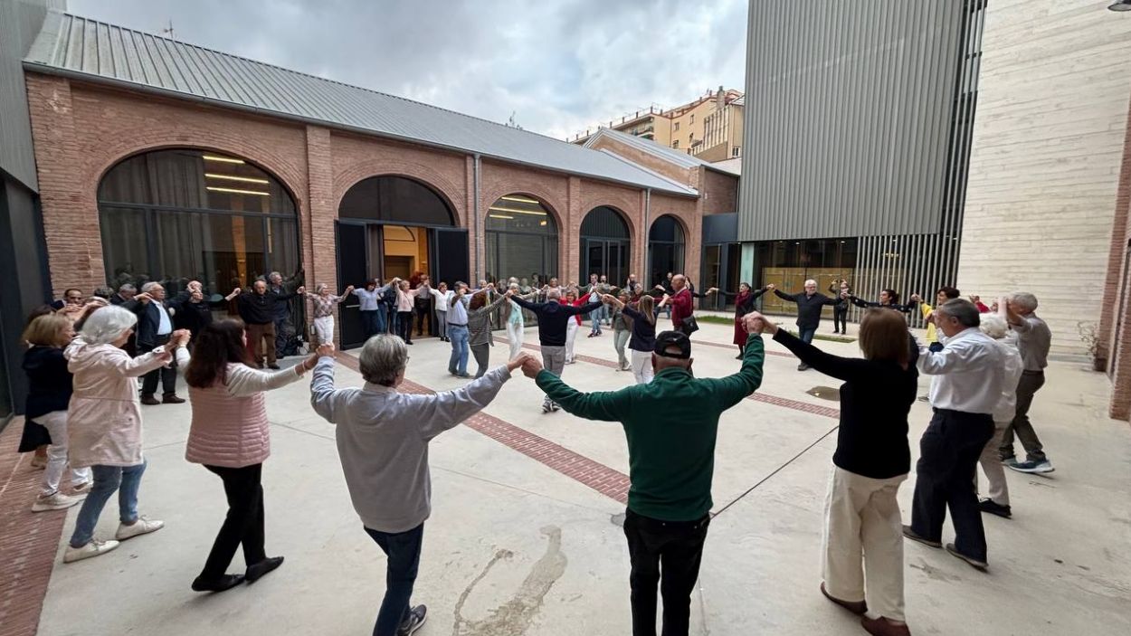 L'Entitat Sardanista celebra 25 anys reconeixent els seus precedessors