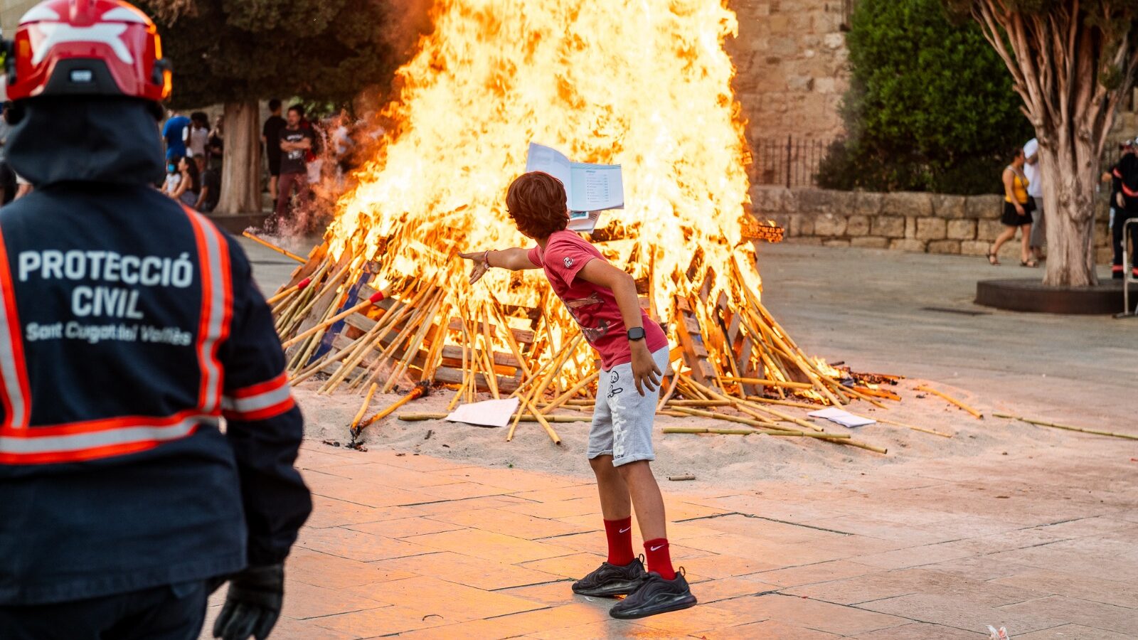 Una flama per agermanar els Països Catalans i il·luminar Sant Cugat