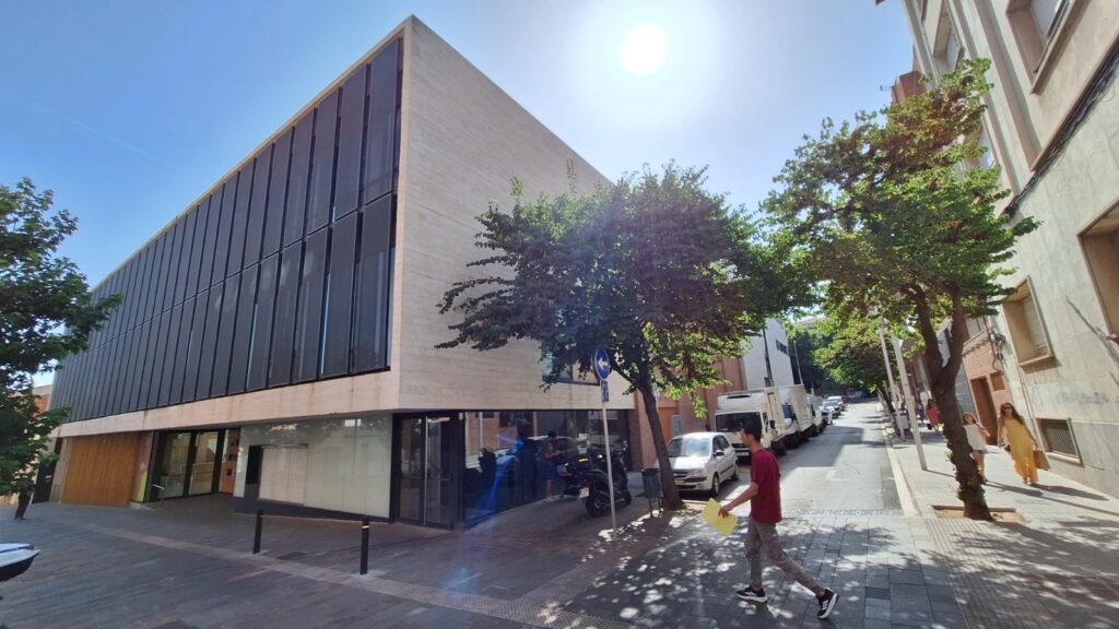 Alt: L'Ajuntament gestionarà la programació del Teatre La Unió i la Sala Clavé
