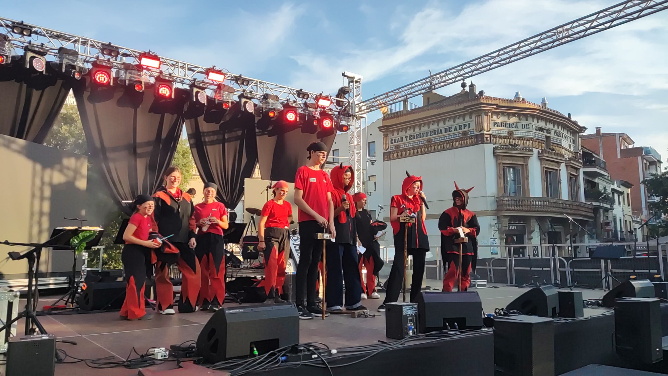 Els Diablons retraten un Sant Cugat 