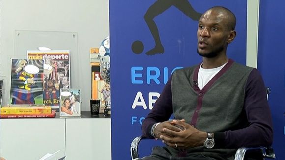 Abidal: 'Per superar el càncer cal una mentalitat positiva i optimista'