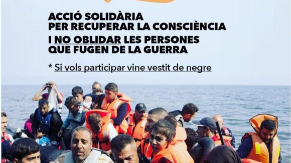 Acte reivindicatiu de l'Associació Voluntaris pels Refugiats, aquesta tarda a la plaça d'Octavià