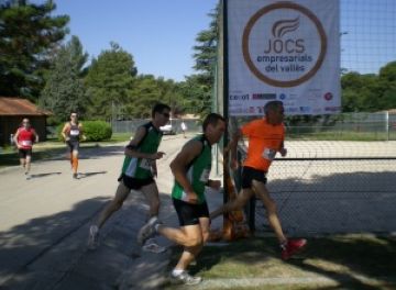 Alt: Bona rebuda dels primers Jocs empresarials del Vallès