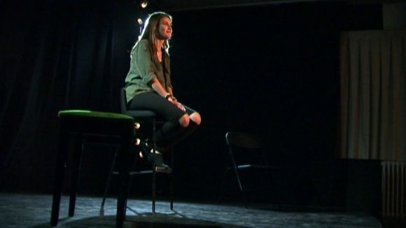 Els joves reivindiquen la seva interpretació de la poesia a la Casa de Cultura