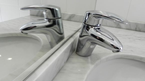 Sant Cugat controlarà l'estalvi d'aigua amb comptadors individuals als habitatges i locals